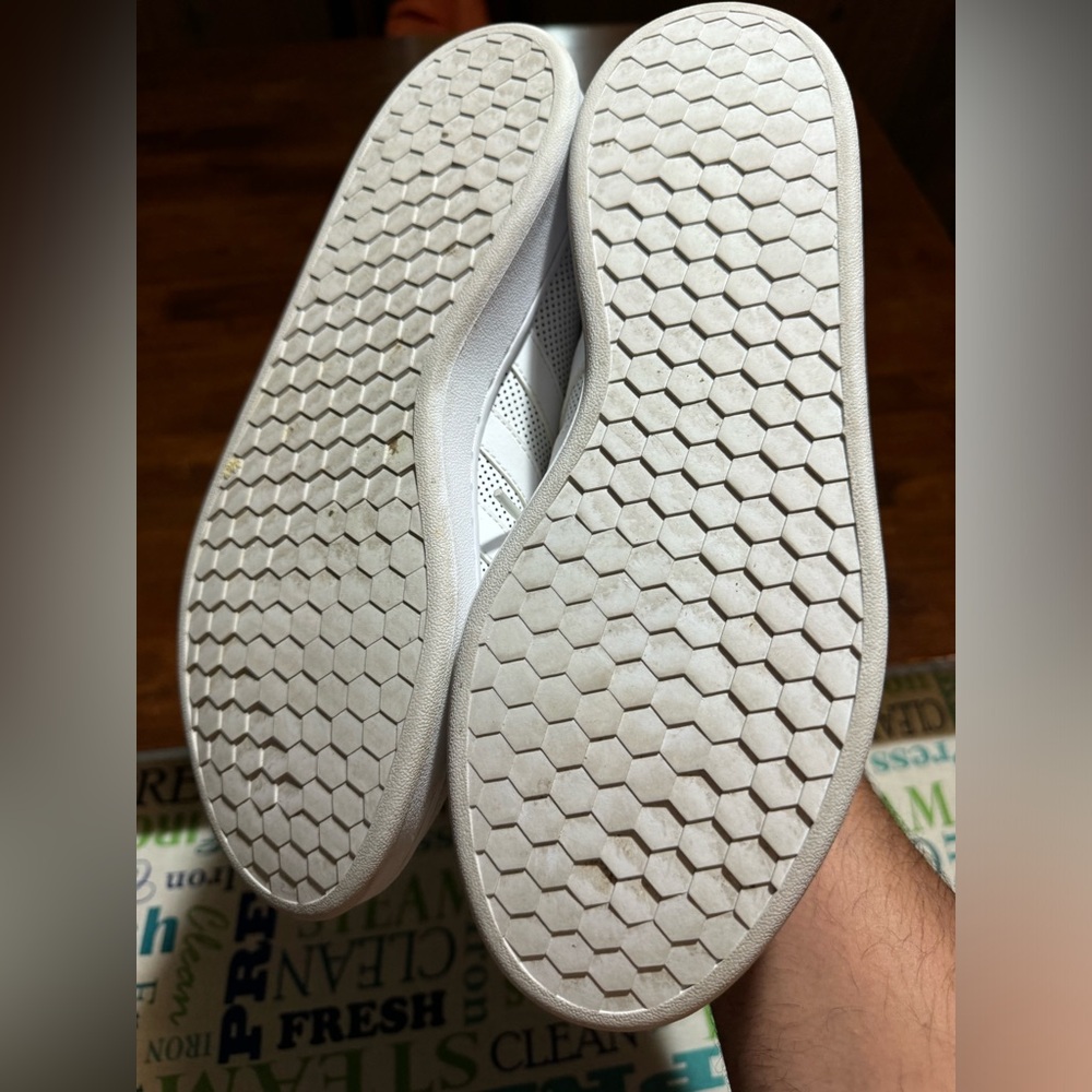 Adidas - Picture 4 of 6
